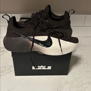 Nike Men's LeBron TR 1  Velvet brown and Cream Athletic Sneakers with swoosh